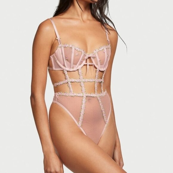 New! Victoria’s Secret Very Sexy Wicked Rosebud Embroidery Teddy 4191 - Picture 2 of 10